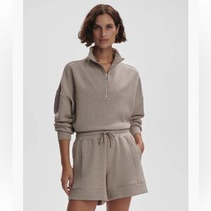 Varley DoubleSoft Atrium High Rise 4.5 Inch Shorts in Taupe Marl Size Small